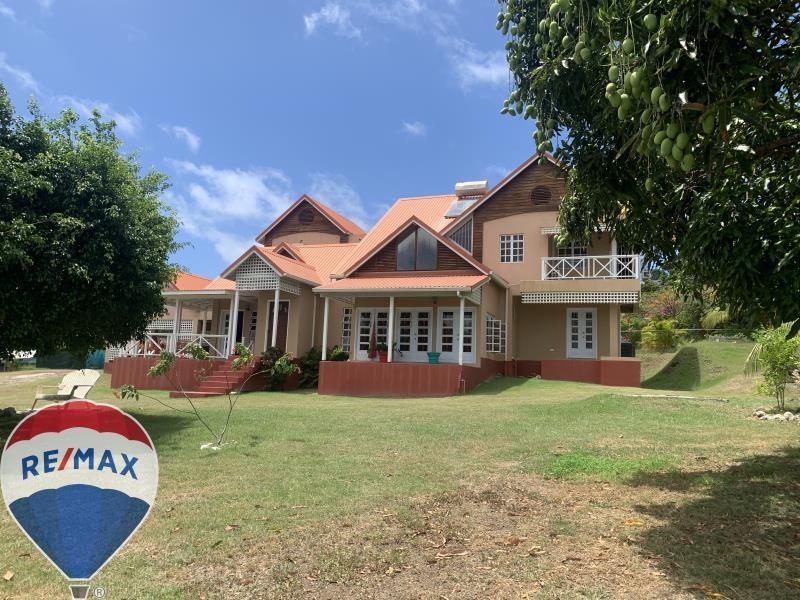 Exquisite Paradise Retreat in Beausejour: 3-Bedroom Oasis with Mango Trees, and Horse Farm Views — photo 3