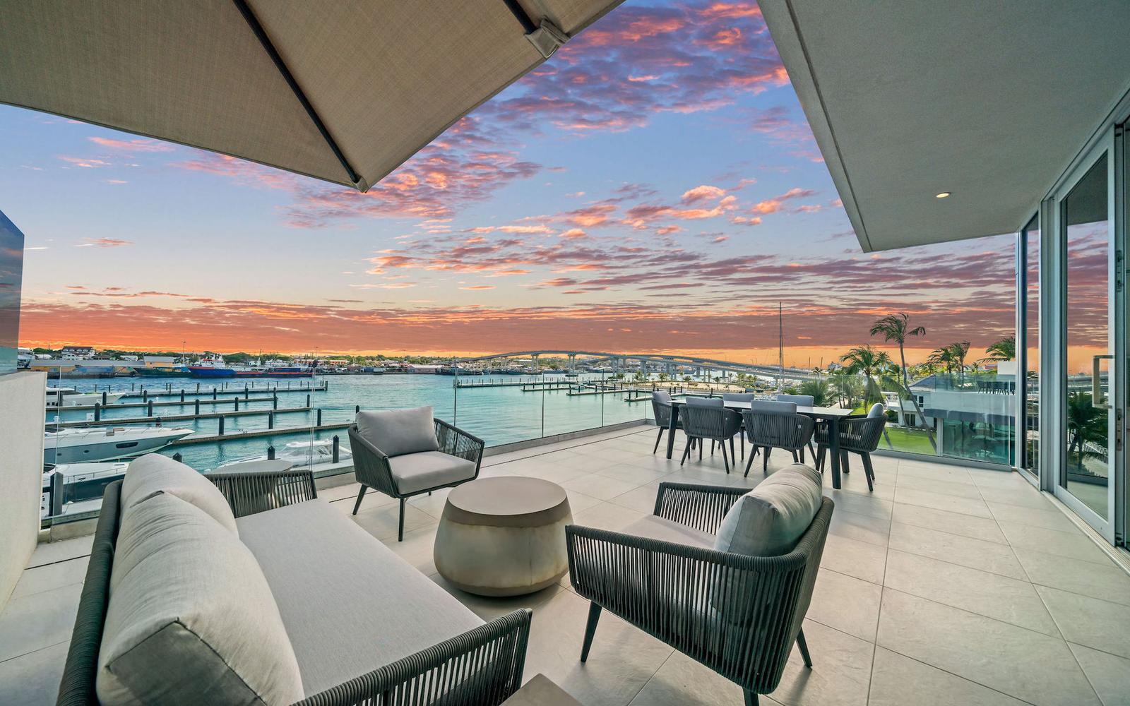 Corner Penthouse at Sterling Commons - MLS 67161 — photo 1
