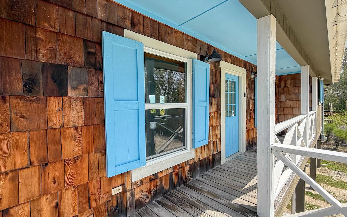 Mission Bay, A Beachfront Cottage — photo 4