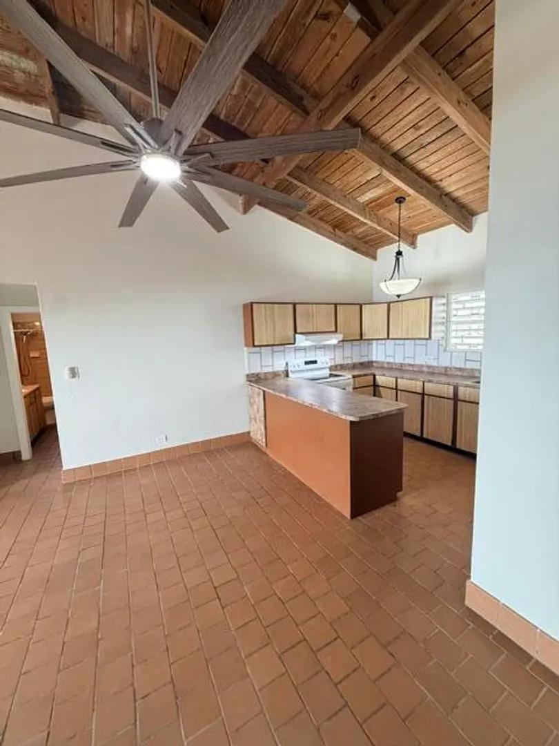 2 bed, 1 bath apartment in St. Thomas — photo 5