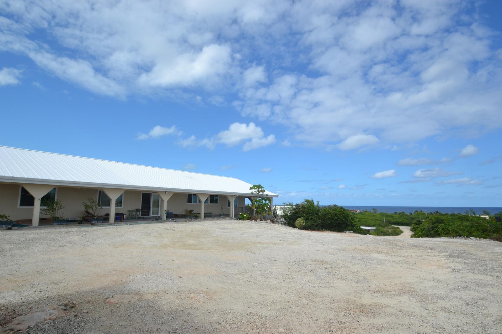 4 Bedroom House for Sale, Conch Bar, Middle Caicos, Turks & Caicos — photo 2