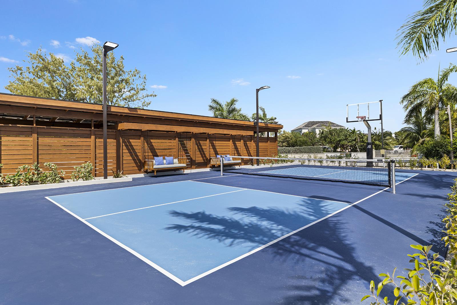 5-bedroom canal-front villa in Leeward, Providenciales — photo 5