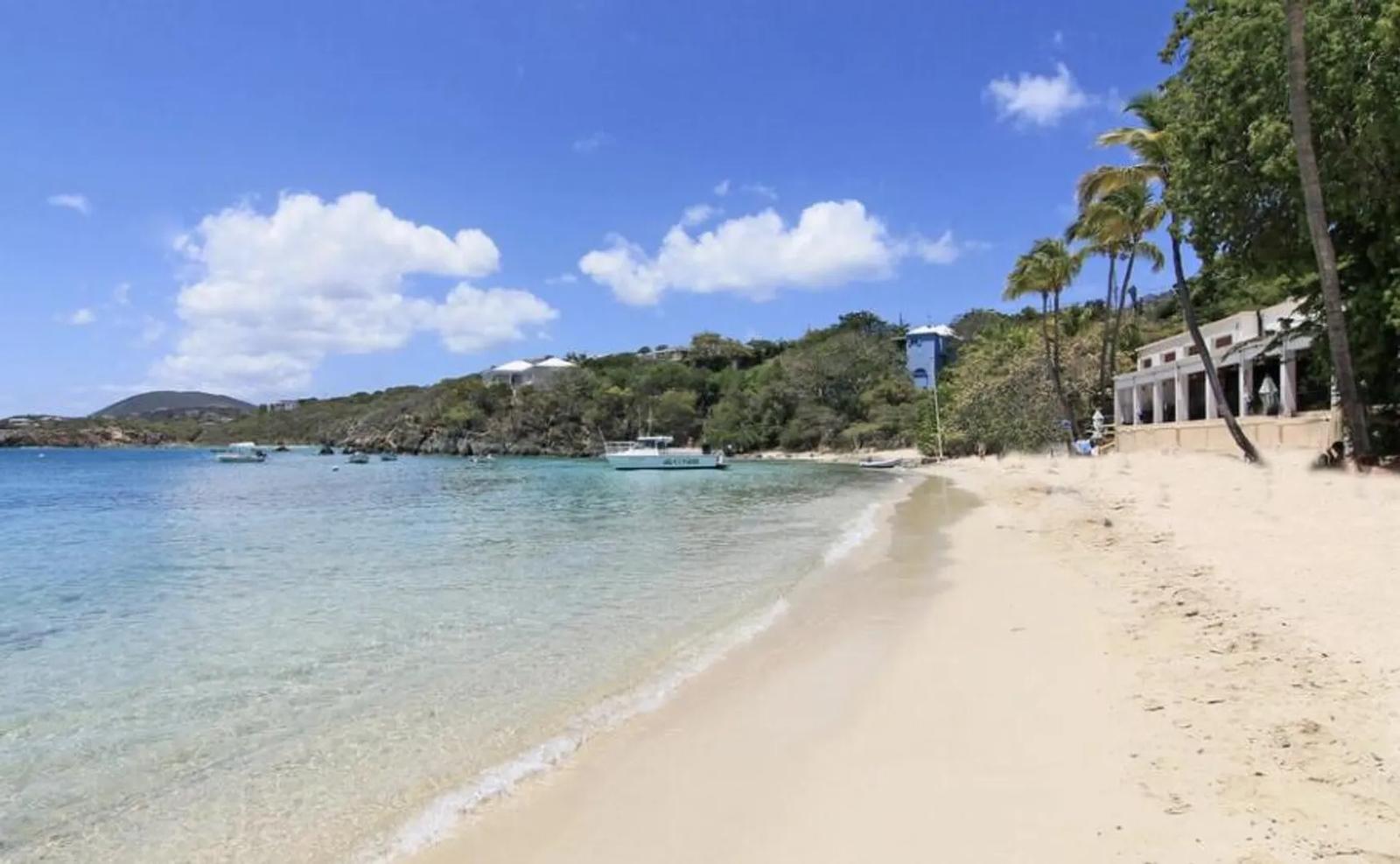 2 Beds 2 Baths Condo in Secret Harbour Beach Resort, US Virgin Islands — photo 2