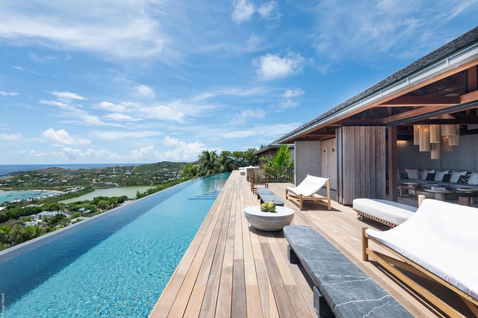 Le Manoir Voltaire: Landmark Luxury Estate in Marigot, St. Barth — photo 1