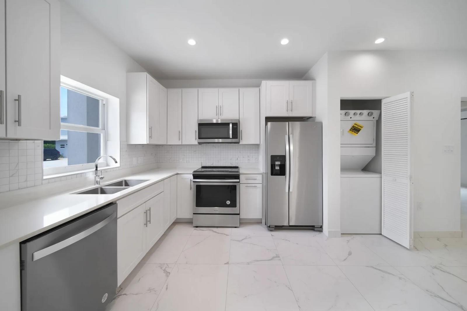 1 Bedroom Condo 11 for Sale, The Point at Watercourse, West Bay, Grand Cayman — photo 3