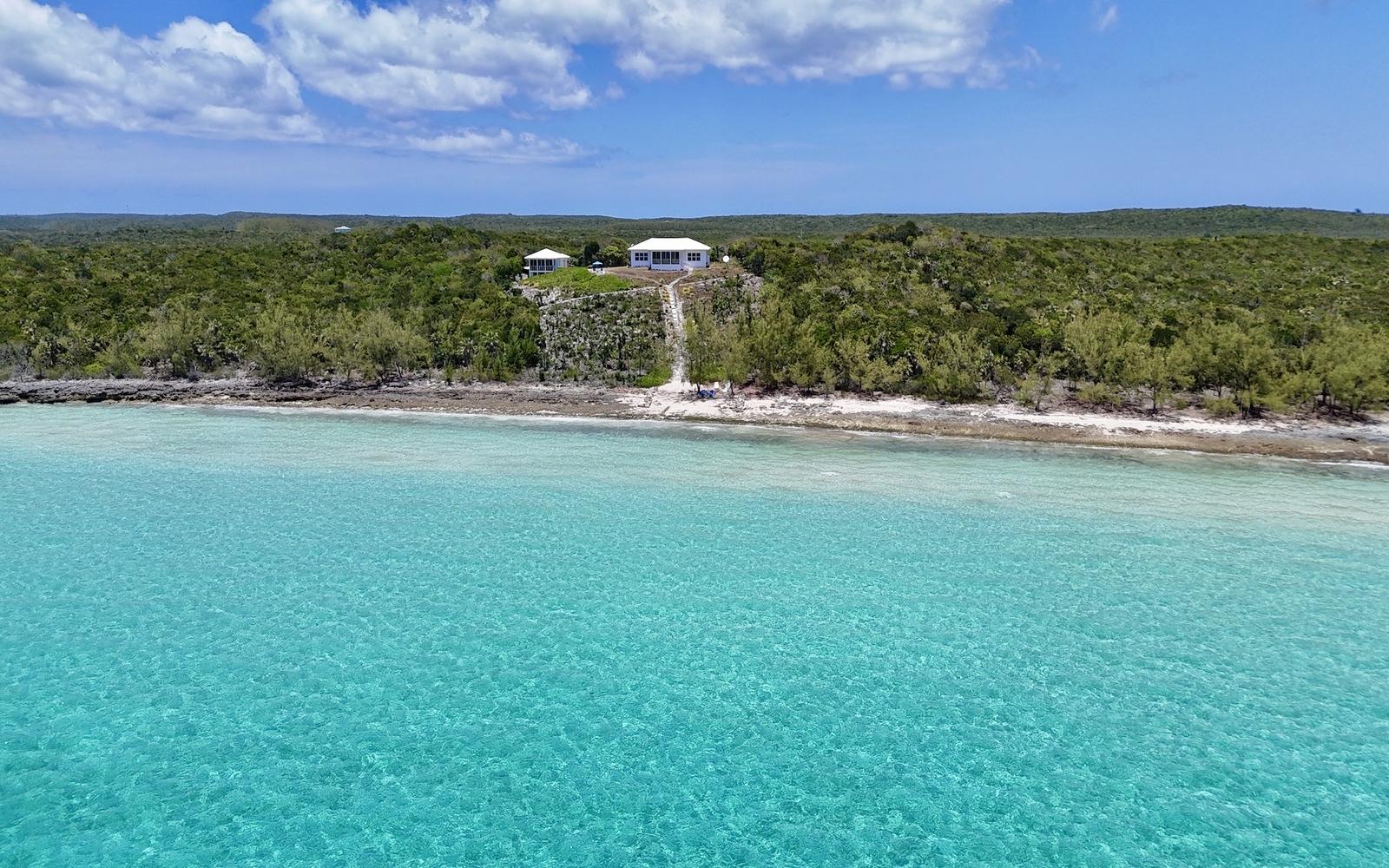 4 Bedroom House for Sale, Kemp's Bay, Savannah Sound, Eleuthera, Bahamas — photo 3