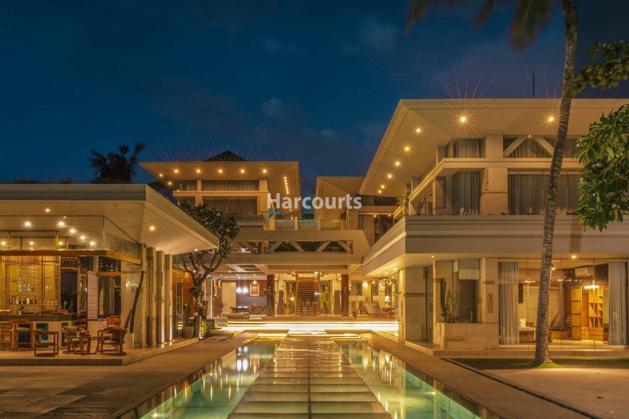 Beachfront Freehold Money Earner Event Villa — photo 5