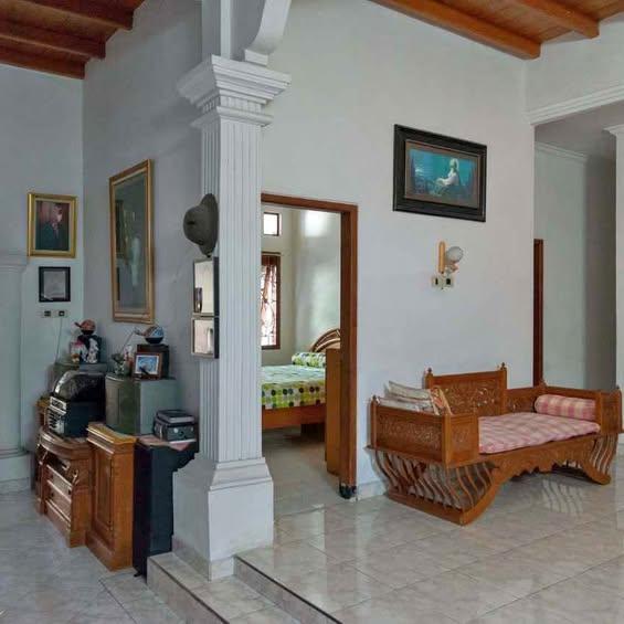 Studio house in Denpasar — photo 1