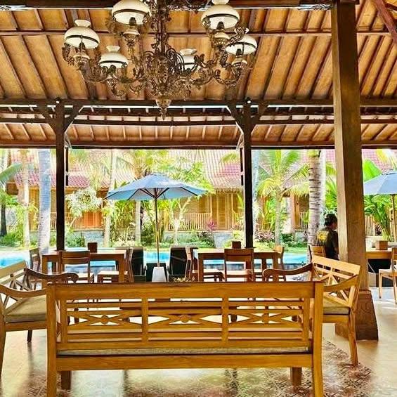 9-bedroom house in Bali — photo 1