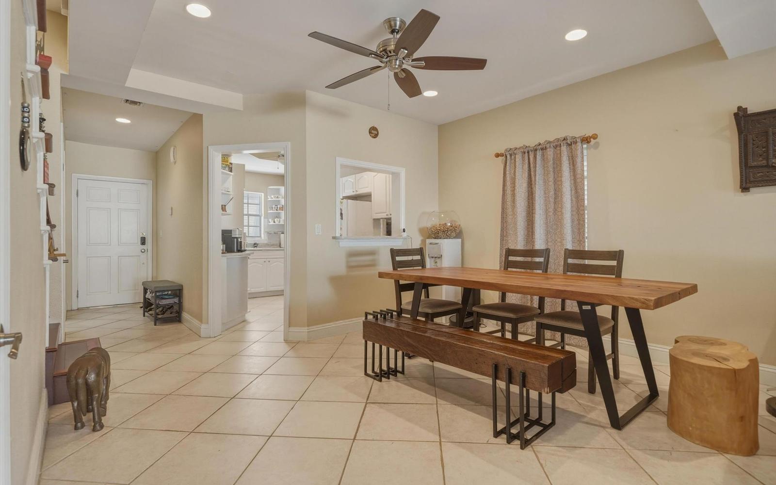 4 Bedroom Condo for Sale, The Arches, Sandyport, New Providence, Bahamas — photo 4