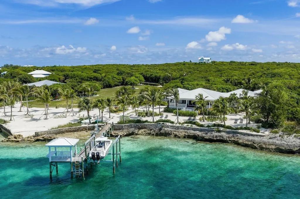 3-bedroom house in Abaco with deep-water dock — photo 1