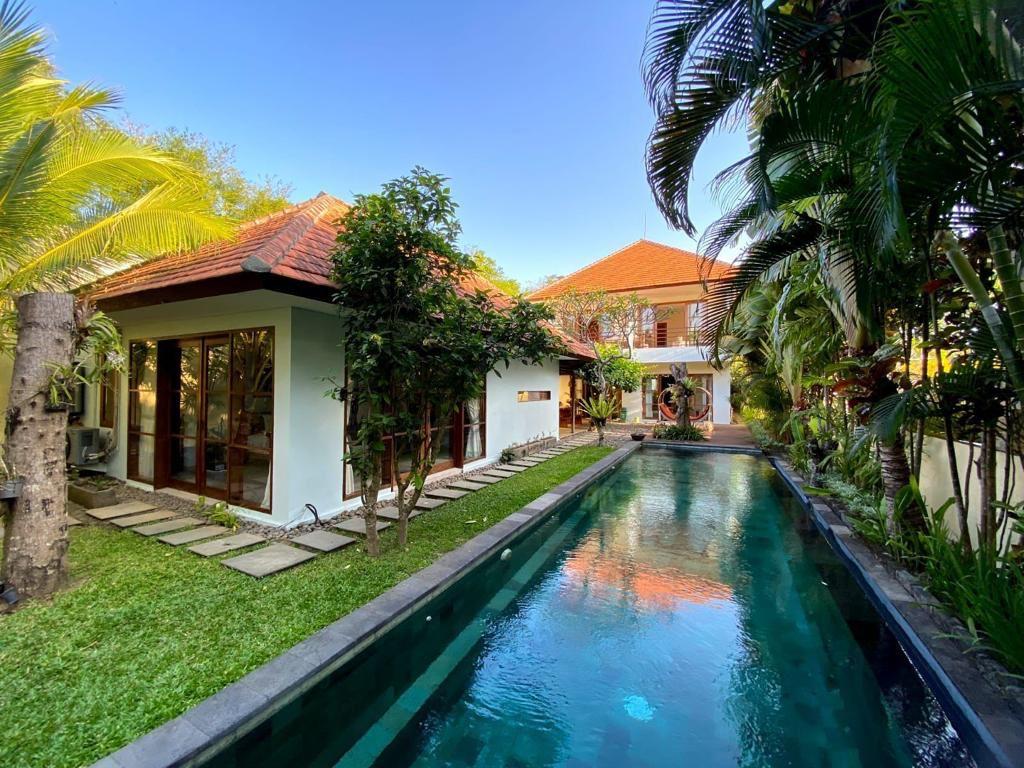 Three-Bedroom Tranquil Retreat In Pecatu — photo 1
