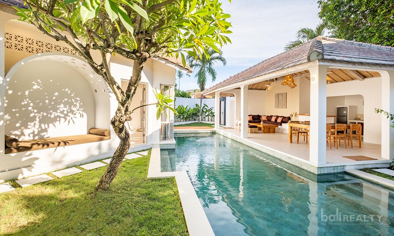 Newly Renovated 3 Bed Seminyak Holiday Investment Villa with Long Lease - 2554 — photo 3