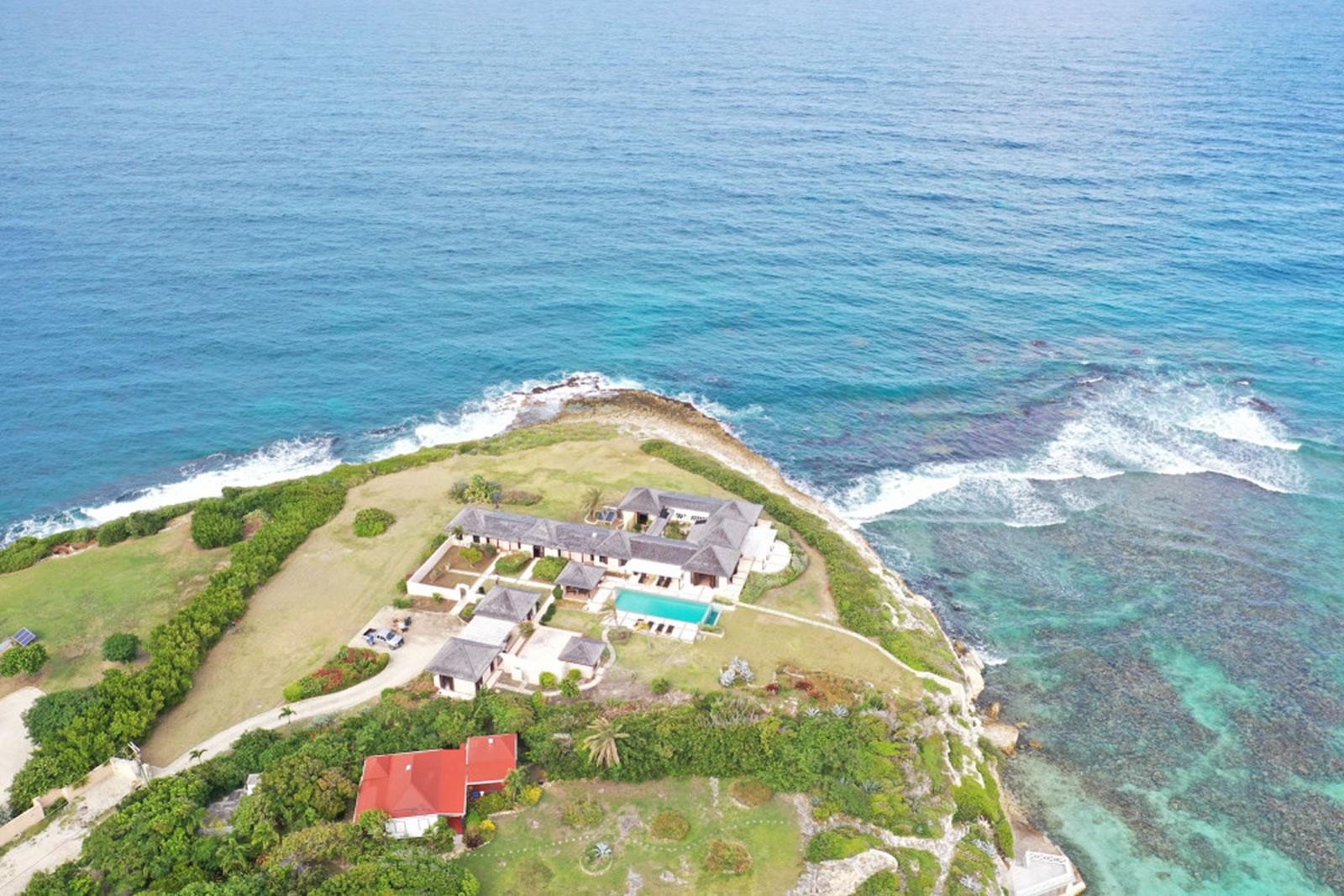 4 Bedroom Luxury Waterfront Villa for Sale, Long Bay, Wilikies, Antigua — photo 1