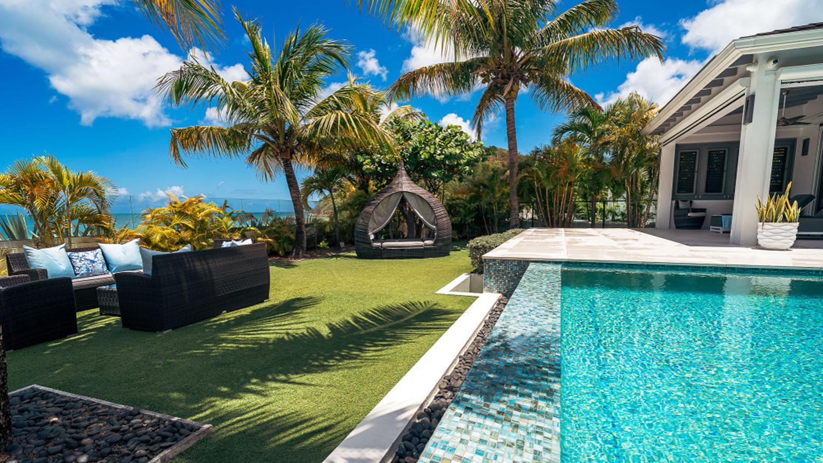 3 Bedroom Luxury Beachfront Villa for Sale, South Finger, Jolly Harbour, Antigua — photo 4