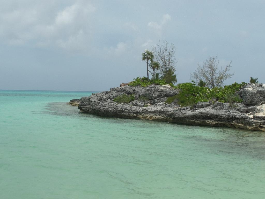NORTH CROWN CAY — photo 3
