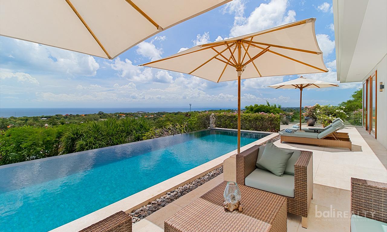 Exceptionally Built 3 Bedroom Freehold Villa with Amazing Panoramic Ocean and Mountain Views - 2549 — photo 4