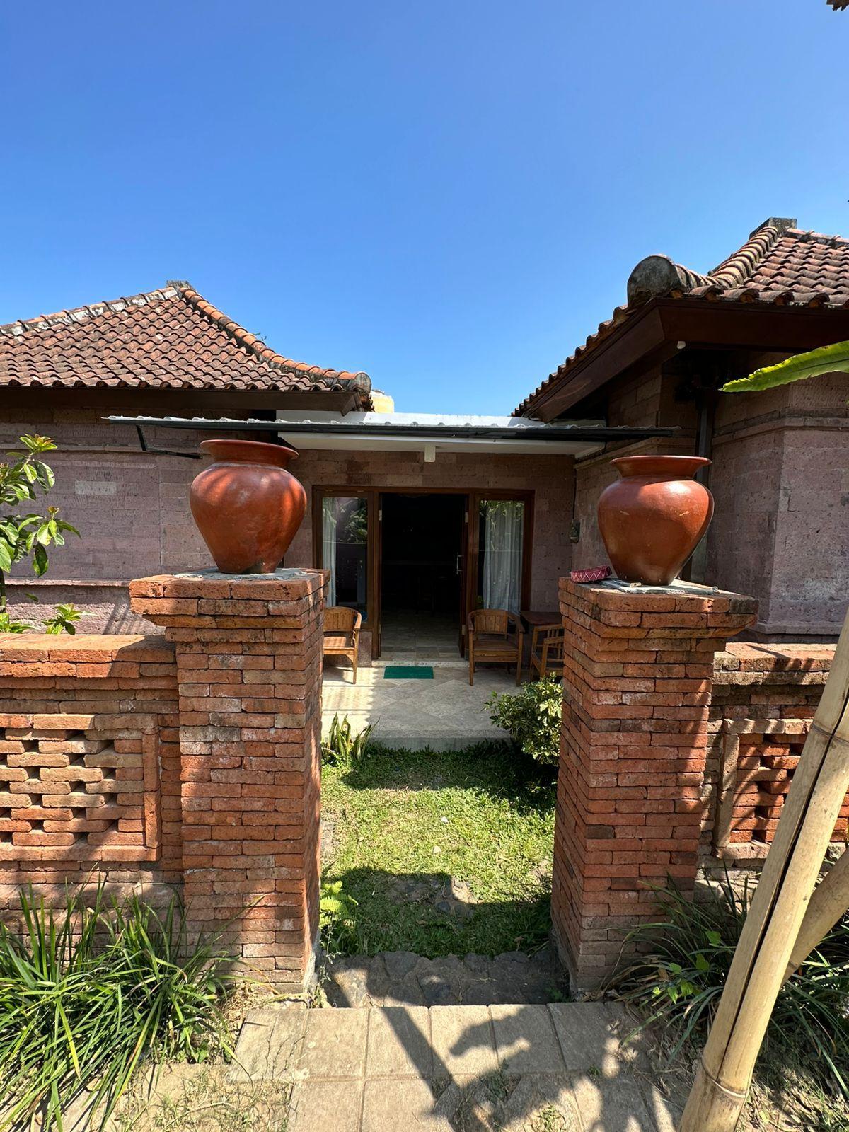 9-Bedroom Villa Complex for Sale on Main Denpasar–Ubud Road, Bali — photo 2