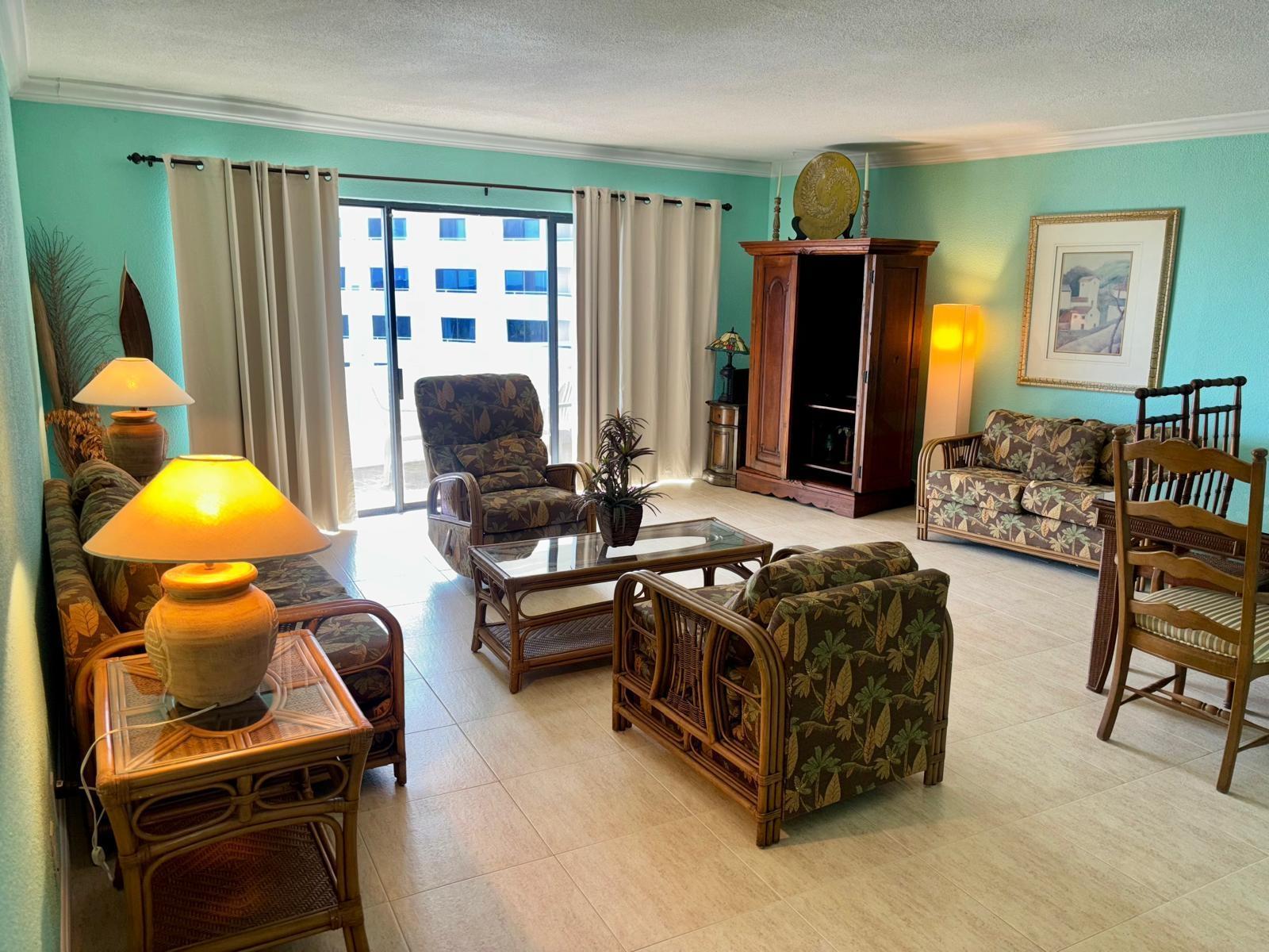 1 Bedroom Apartment for Sale in Silver Point Condo, Grand Bahama — photo 3