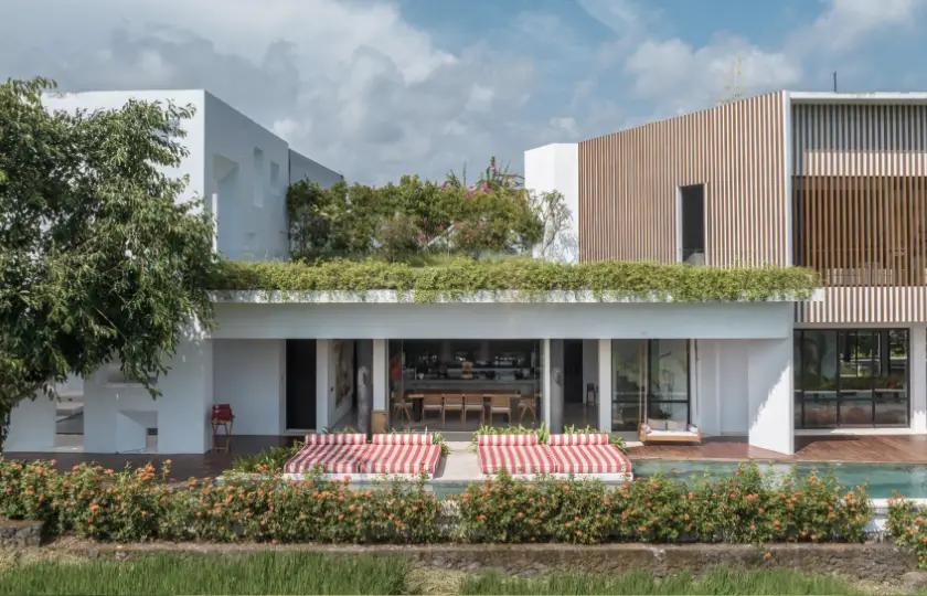 Vibrant and Glamorous 5 Bedroom Mansion in Bali, Indonesia — photo 1