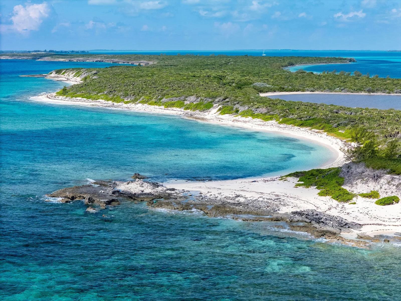 700 Acre Private Island for Sale, Berry Islands, Bahamas — photo 4
