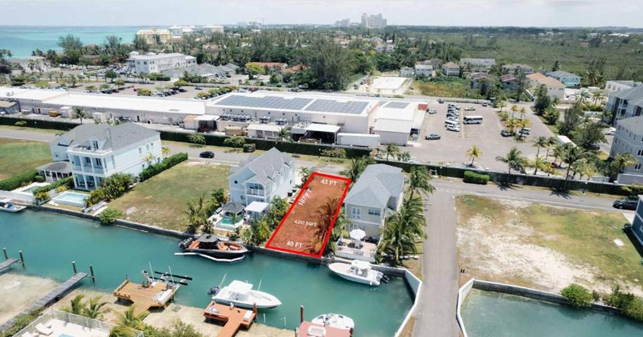 Sandyport Drive Residential Waterfront Lot — photo 1