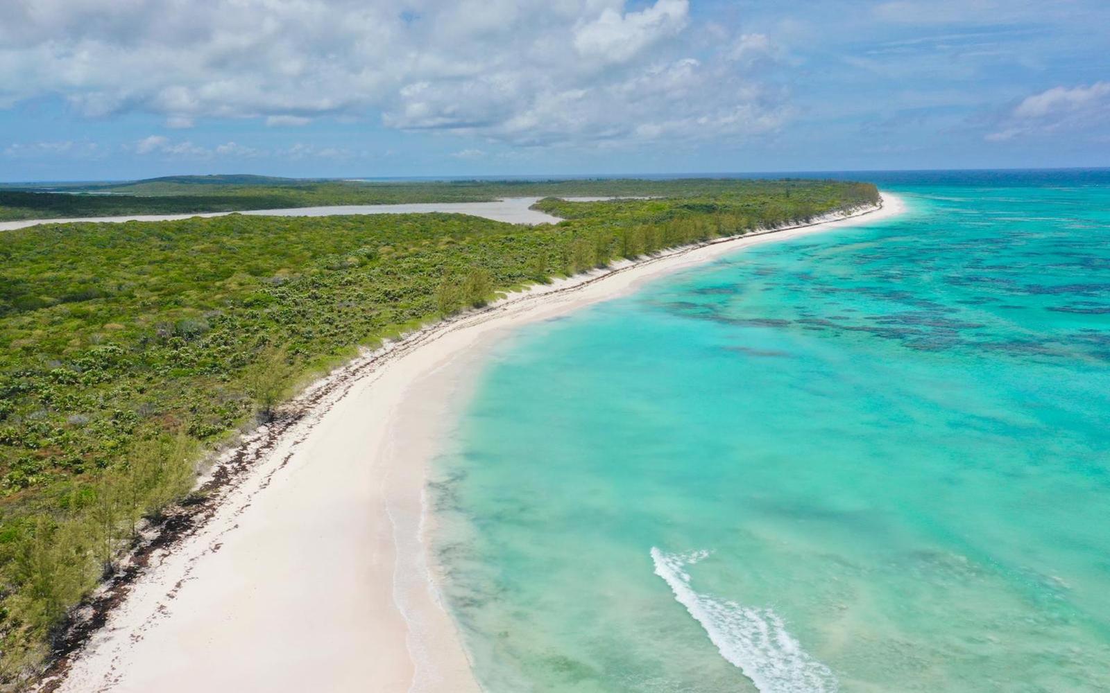 Flamingo Point Acreage for Sale in Cat Island, The Bahamas — photo 1
