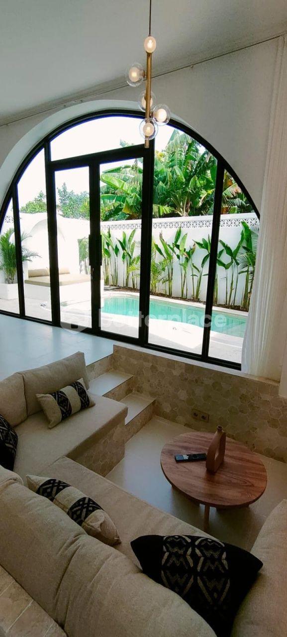 Charming modern villa in Seseh, Canggu, 1-bedroom beachfront resort near Cemagi Beach — photo 4