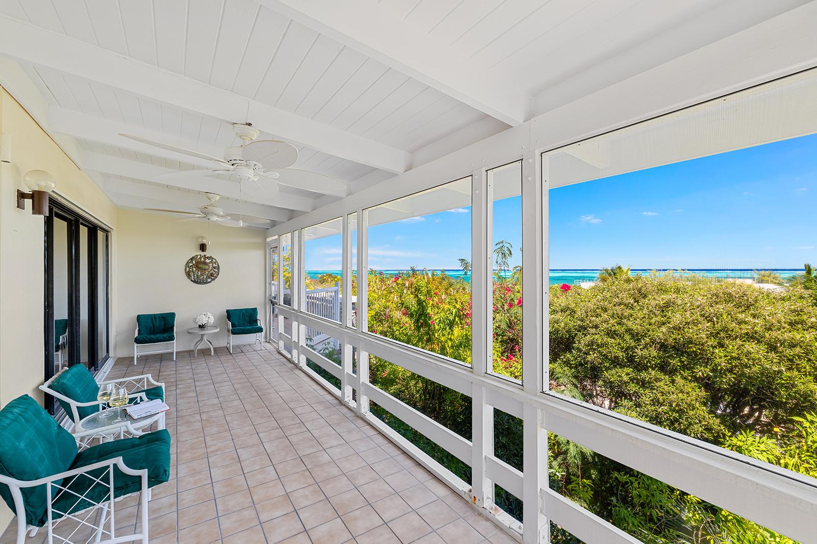 1 Third Turtle Road, Turtle Cove, Providenciales, Turks and Caicos Islands — photo 1