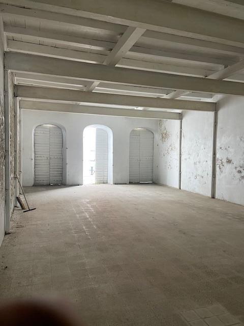 4 bedroom Commercial Property for sale — photo 5
