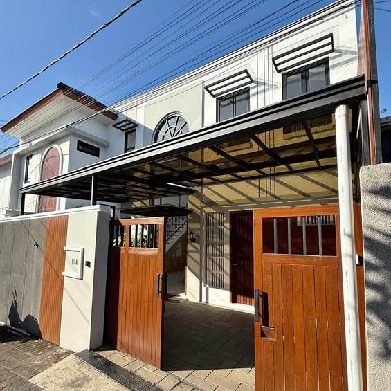 4-bedroom house in Badung, Bali — photo 1