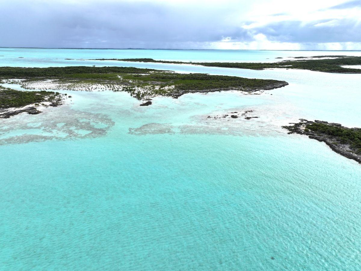 Gold Ring Cay Private Island in Exuma, The Bahamas — photo 5