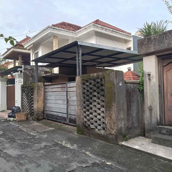 Studio house in Denpasar — photo 1