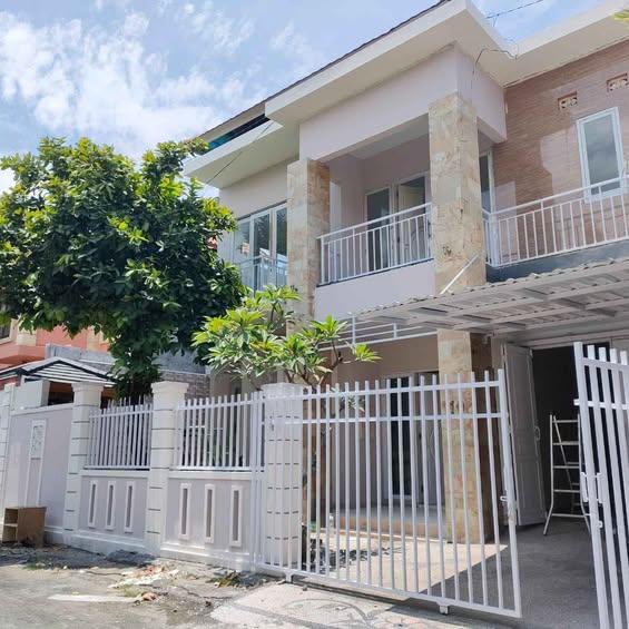4-bedroom house in Denpasar — photo 1