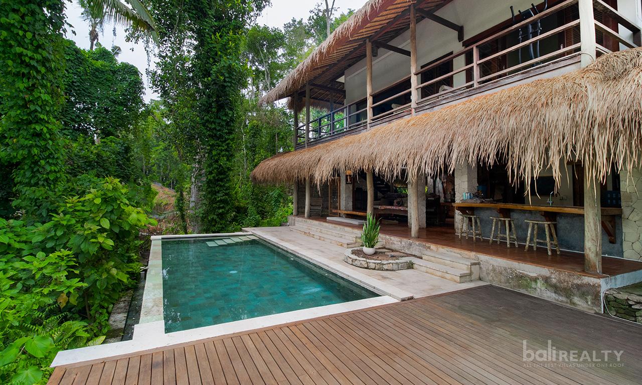 Expansive 27 ARE Freehold Property Investment Opportunity, Minutes from Central Ubud — photo 1