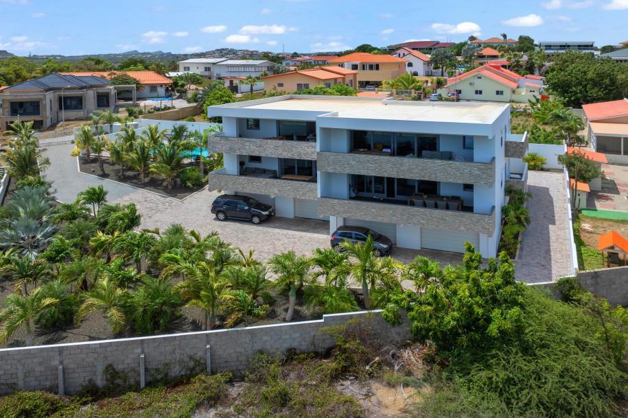 Turnkey Luxury Apartment With Stunning Views For Sale In Old Jan Thiel — photo 3