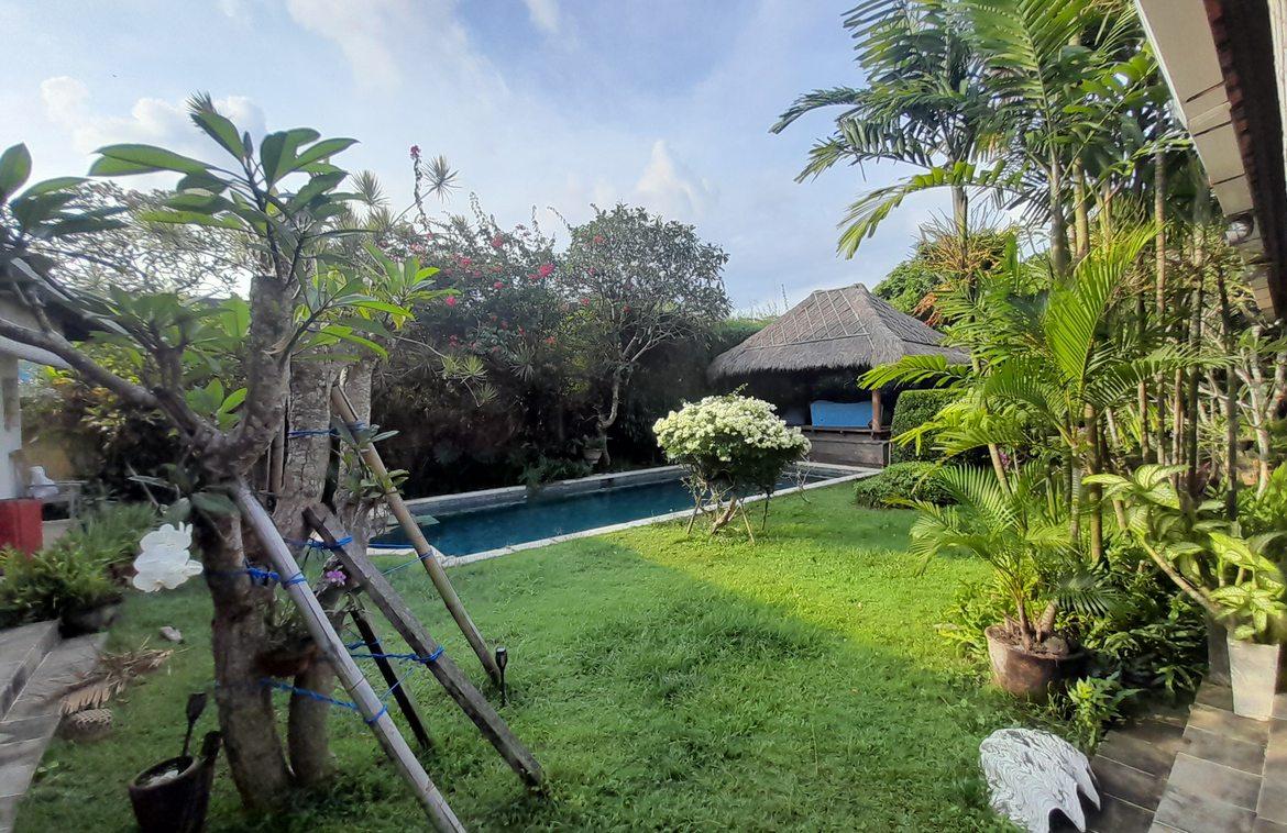 652sqm Freehold Land in Prime Umalas Location — photo 1