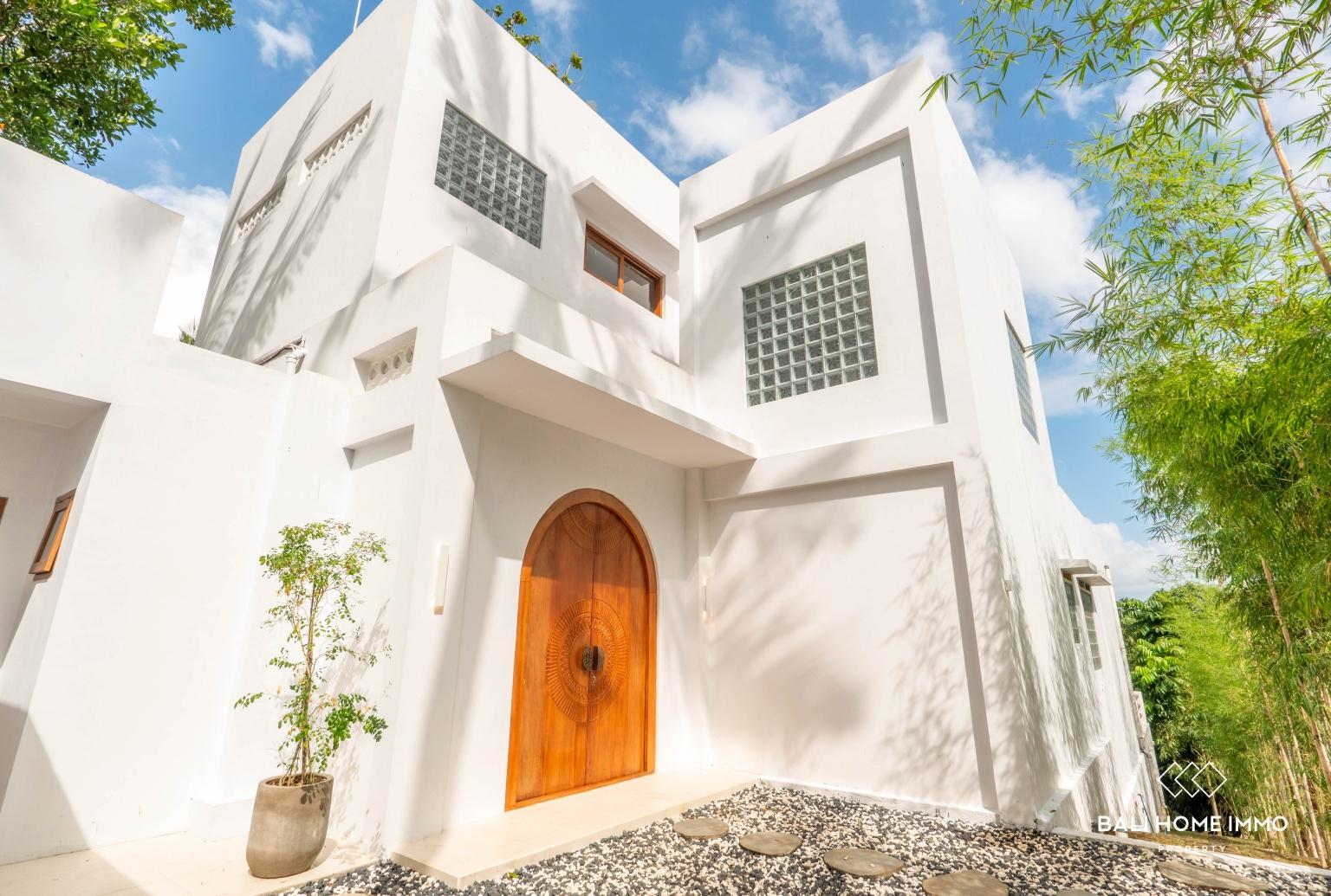 Tranquil 3-Bedroom Villa with Rice Field Views For Sale and Rent in Kedungu — photo 1
