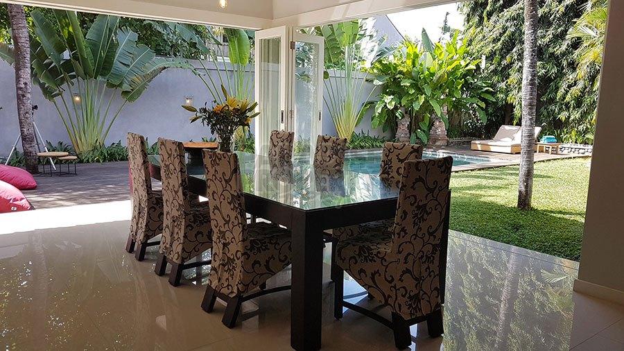 Beautiful Four Bedrooms Freehold Property for Sale in Kerobokan — photo 4