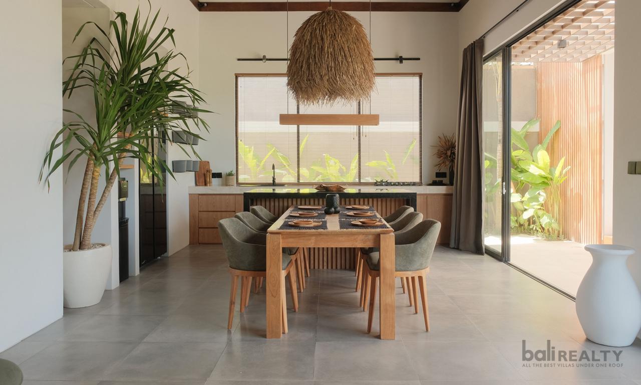 Spacious Tropical Four-Bedroom Villa Near Tanah Lot with Rice Field Views - 2940 — photo 5