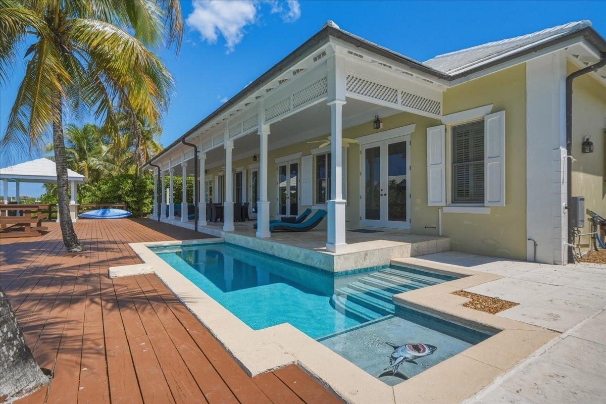 5 Bedroom Residence for sale - 3 BEACH ISLAND in Nassau, The Bahamas — photo 3