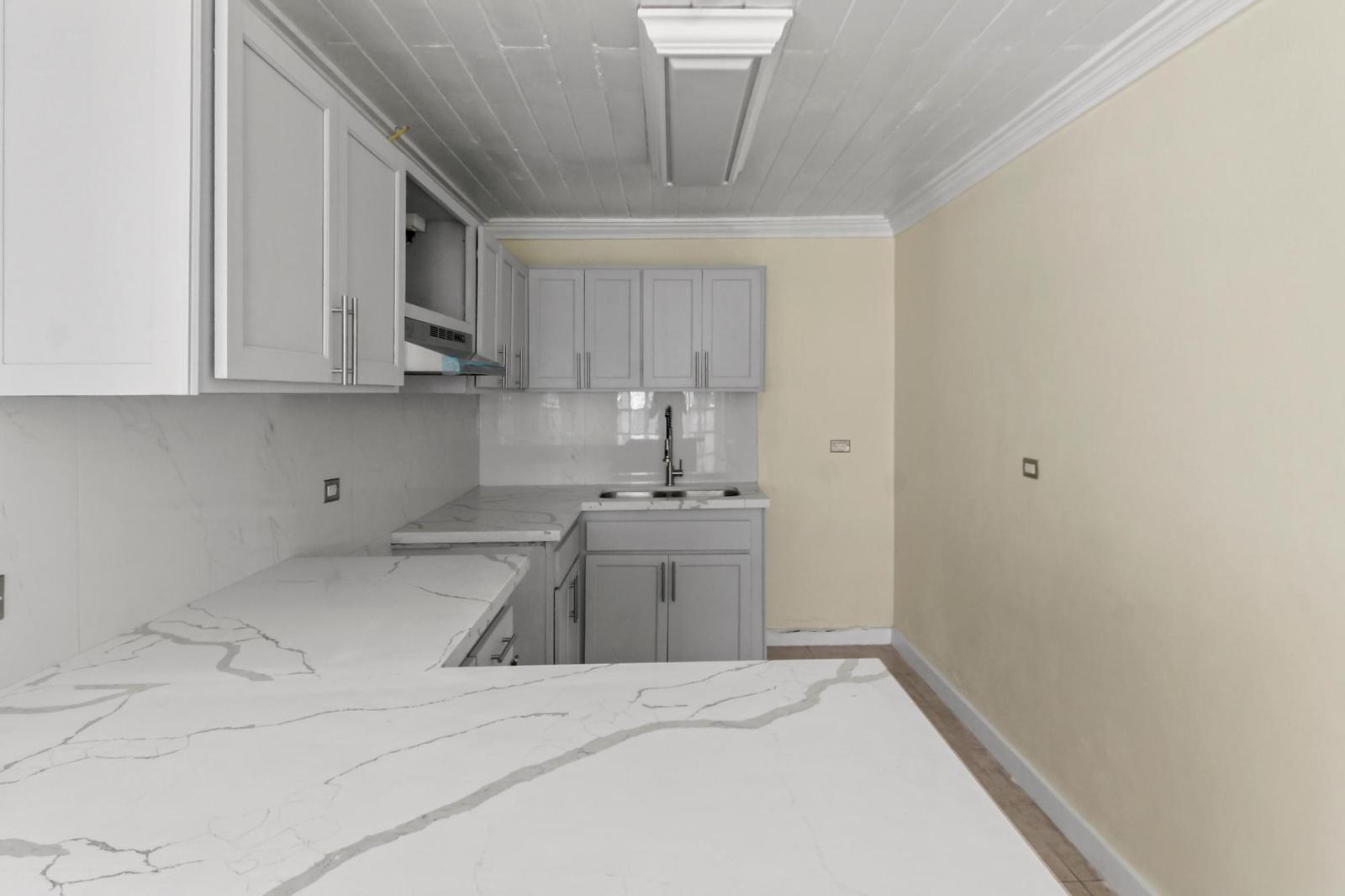 2 bedroom Apartment for sale — ENEAS AVE — photo 1