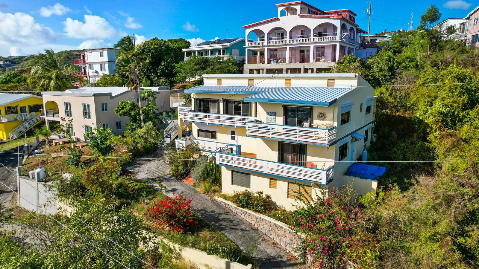 5 Bed 4 Bath Villa in Nazareth, St. Thomas — photo 5