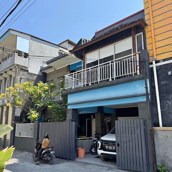 4-bedroom house in Denpasar — photo 1
