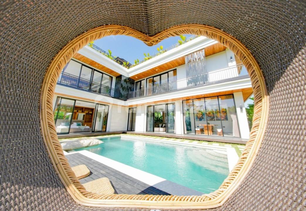 5-bedroom villa in Ubud with rooftop garden — photo 5