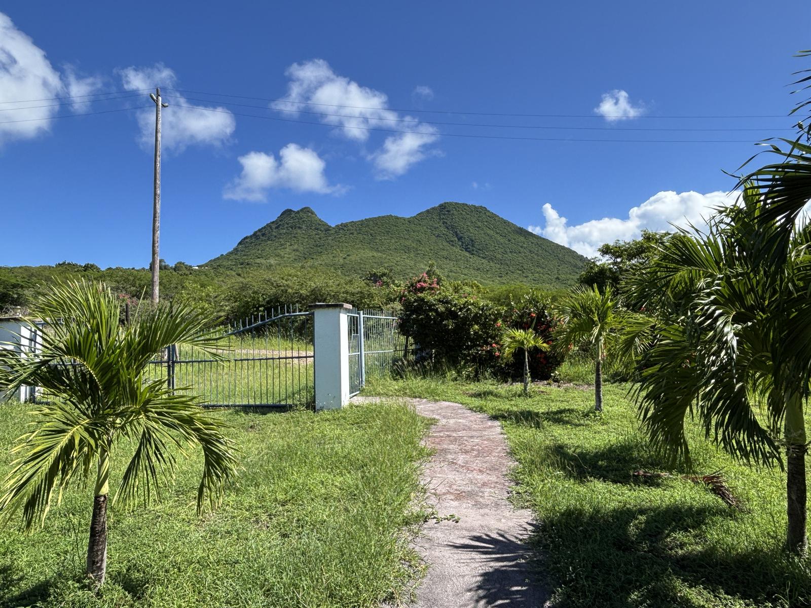 STATIA ISLAND Country House Union White Wall Road Sint Eustatius — photo 5