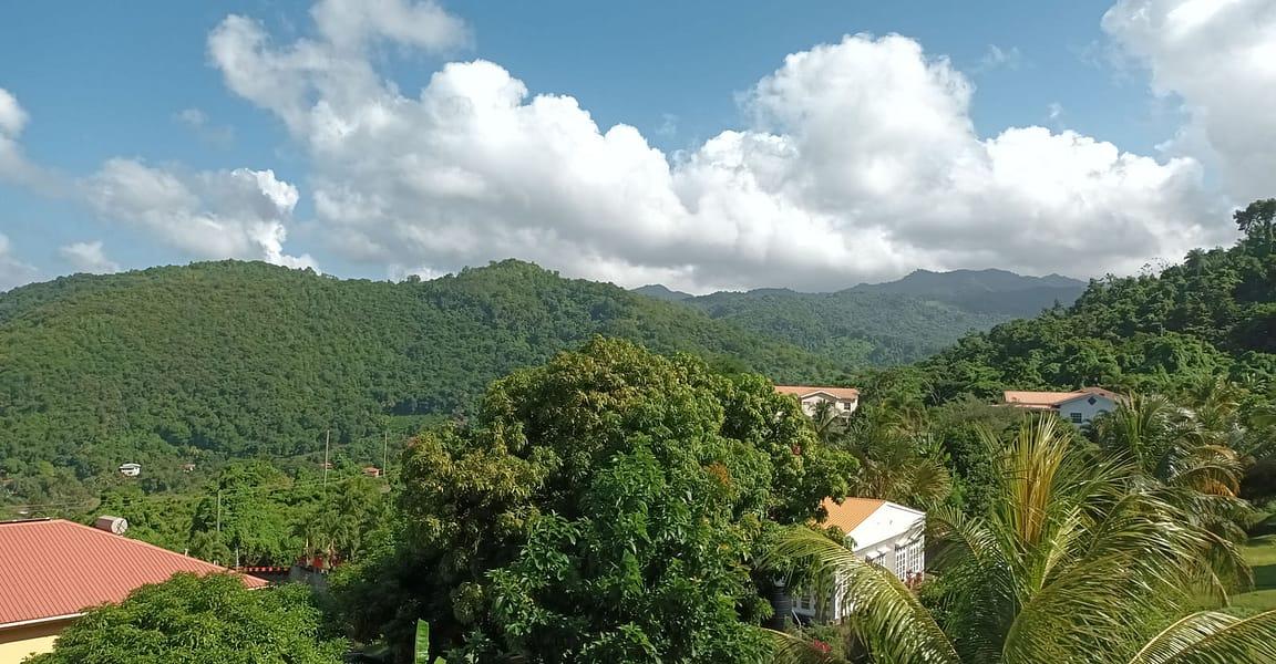 7 Bedroom Home for Sale, Beausejour Heights, St George, Grenada — photo 4