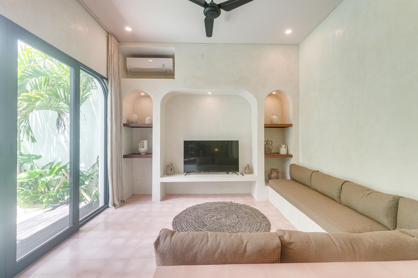 Modern 2BR Private Pool Villa Near Berawa — photo 2