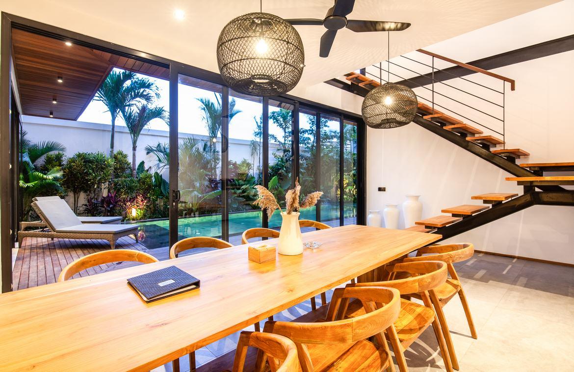 Luxurious beachside villa in prime Pererenan location — photo 3