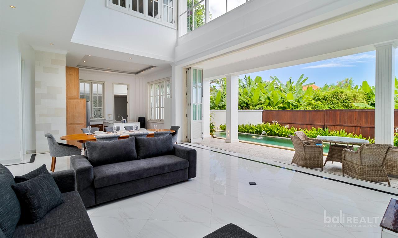 Four-Bedroom Family Villa in Berawa, Short Drive to the Beach — photo 5